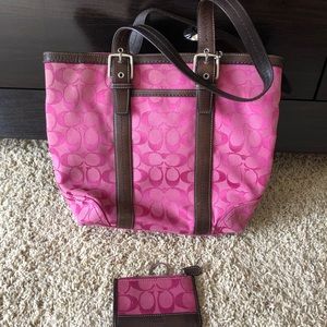 Coach purse and wallet